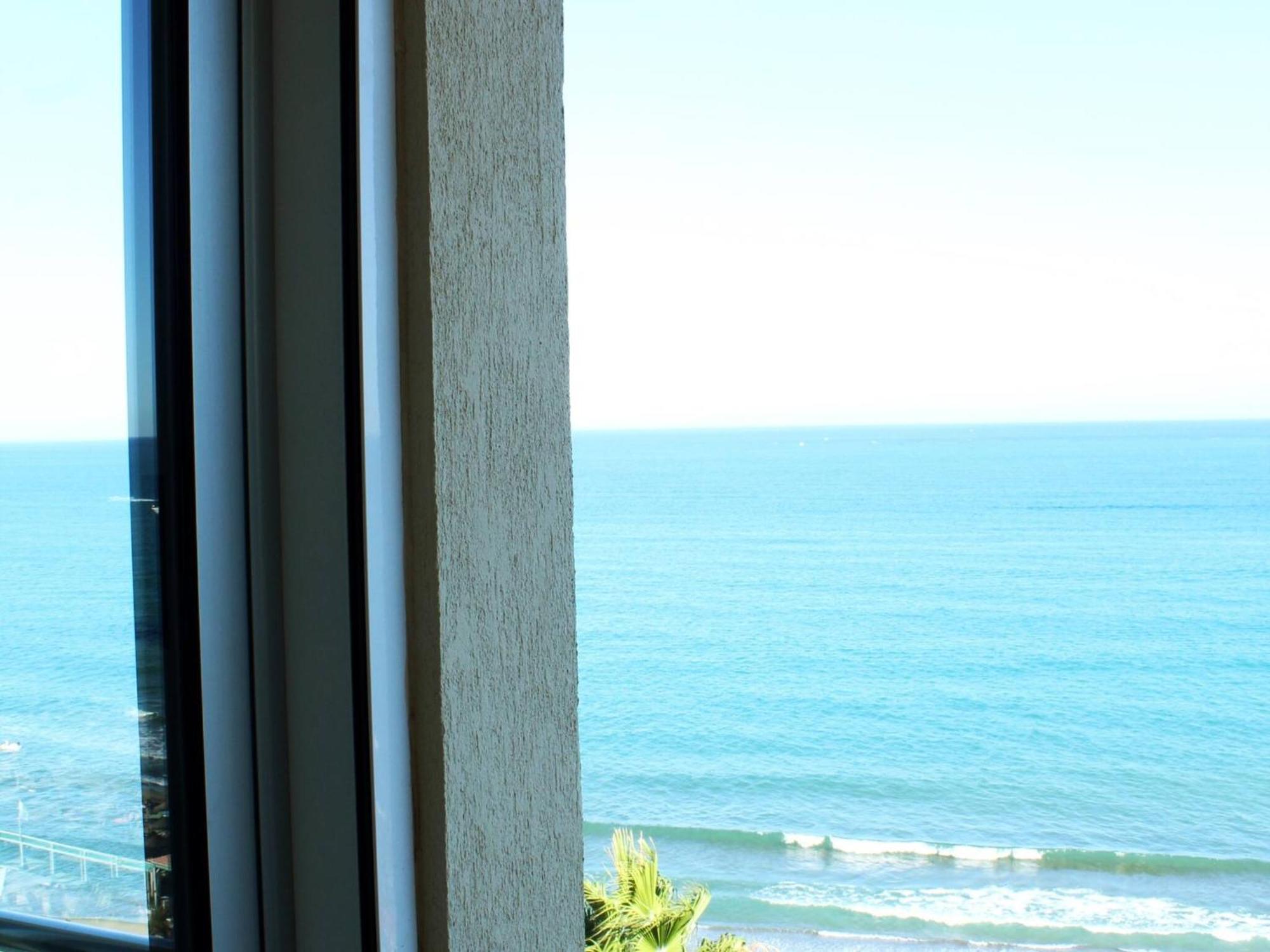 Esplendido Apartamento A Pie De Playa En توريمولينوس المظهر الخارجي الصورة